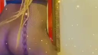 Pop that ass baby 
