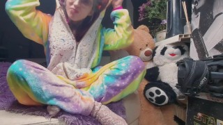 Street whore cumming for you 😘😋 (more on my onlyfans, check bio)