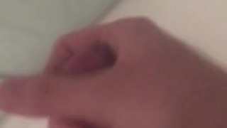 NZ Kiwi - shower play. Wanna join?