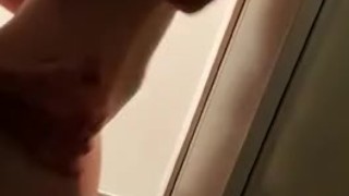 Debout Contre le Mur / Homemade Couple