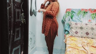 Pakistani Mom Secret Sex With Neighbour With Clear Hindi Audio