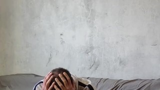 I'm listening to the radio