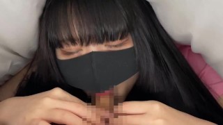 19歳コスプレナース女子大生に看病してもらったらこっそりお口で抜いてくれました。