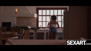 Sexy ebony model eats her blonde girlfriend's pussy for breakfast
