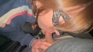 I destroy my step cousin's mouth making her swallow my cum with a blowjob in the car after parking