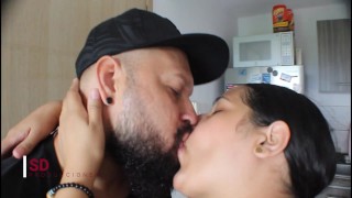 perra desconocida me pag4 el transporte con cuerpo - porno en español