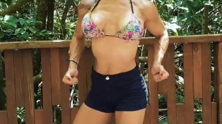 Flexing for the nature by Angelmuscles