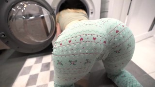Step bro fucked step sister while she is inside of washing machine - creampie