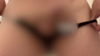 お気に入りの黒いパンティーを履いてオナニーしちゃいました