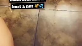 Bathroom Nutt