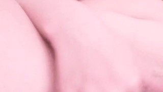 Masturbandome mientras pienso en mi novia