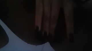 Con ganas de ser fallada en el baño 