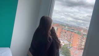 A mi compañera le gusta follar en público #1