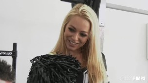 Big Boob Blonde Cheerleader Honey Blossom Seduces the Quarterback And Gets Pounded In The Weight Room