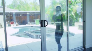 Fucking my ass and pussy with the neighbor's dildos until I squirt - Joanna Angel