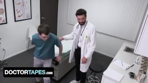 Doctor Tapes - Hot Twink Visited His Doctor To Get Shots For His Testosterone Gets His Ass Plowed