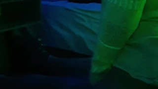 Colegiala dando las nalgas por una calificación 