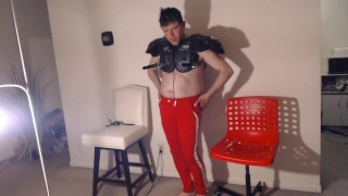 Football Quarterback Star Gets Buck Naked and Jerks His 7incher!