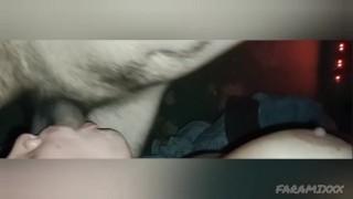 Mamada profunda y húmeda hasta tragar todo el semen, el disfruta follar mi boca