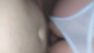 en 4 con tanga blanca