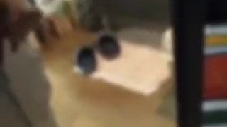 濃厚過ぎてぼたぼた落ちる精子エロくない？