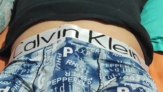 me graba tocandome mientras veo sus videos cogiendo con su novio