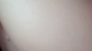 ليلى كتحوا مع الاستاذ ديالها فالقسم باش يزيدها النقط