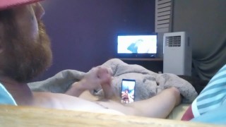 Watching sexy amateur porn while I record myself jerking off 