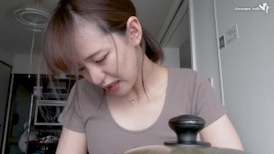 Cunnilingus in the kitchen♡Japanese amateur Hentai Sex
