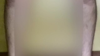 全裸でスクワットする変態童貞その1
