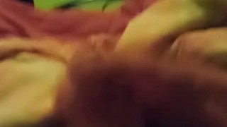 Me vengo rápido pensando en ti