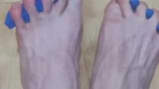 Playing with my feet and stretching my toes