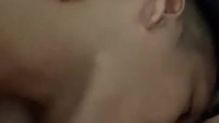 Dede kalang baby at may gatas yan 