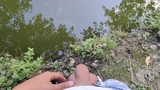 Long pissing to the water makes water bubbly - bubbly piss