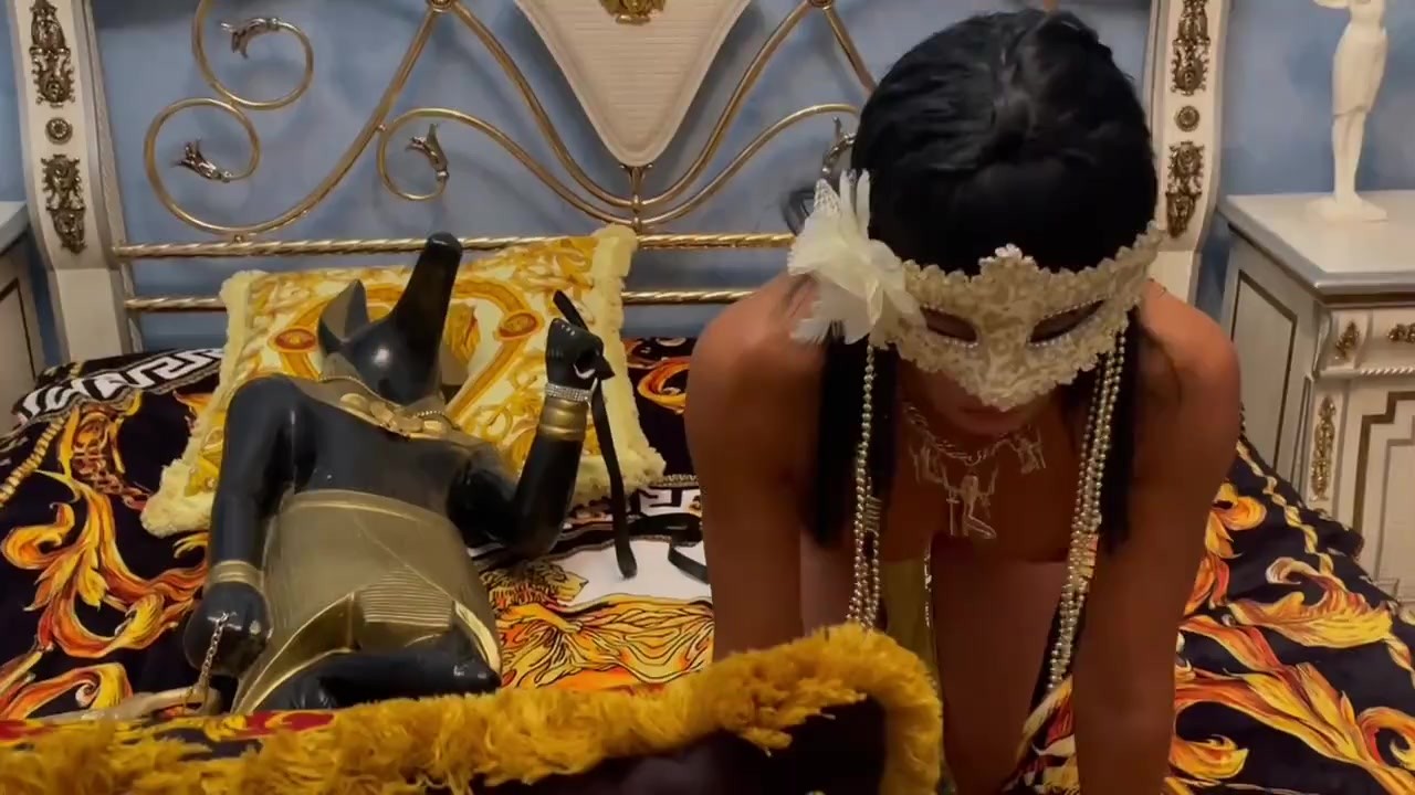 Preview 2 of Big Ebony Cock. A Gorgeous Blowjob To An Ancient Egyptian Statue.