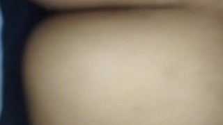 Milf Mexicana se tira a jovencito mientras sus padres no están 