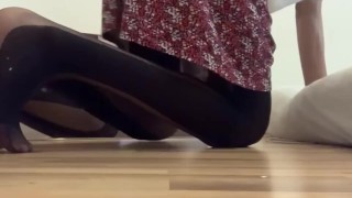 Femboy in Tights ans MiniSkirt Playing 