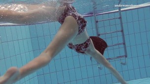 Czech teen Sima in the public swimming pool nude