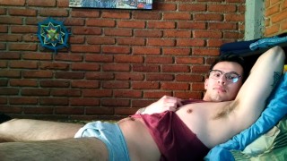 Rico chacalito se da la paja más caliente y exitante de su vida 