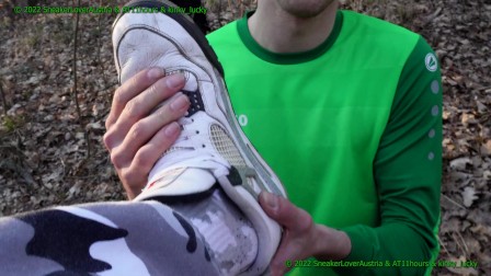 Kinky_Lucky enjoy our sneakers, socks, feet - Part 2 (with at11hours)