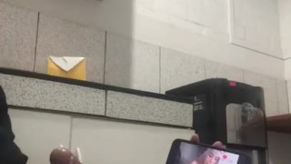 La enfermera Dollyjeey me saca un Litro de Leche y cura mis males con instrucciones