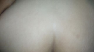 Colegiala en cuatro cogiendo rico 🔥🔥