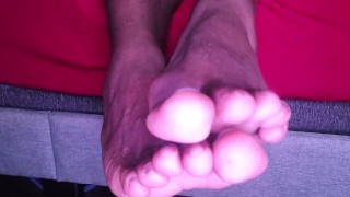 Who likes playing footsies???