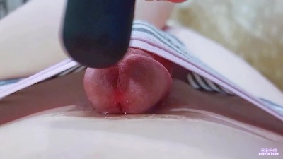Close up playing with vibrator on cock and cum on tummy