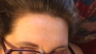 Submissive wife takes cumshot to her face 🥰😍🍆💦💦