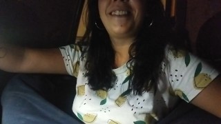 Me pongo a CHUPARSELA a uno en un coche