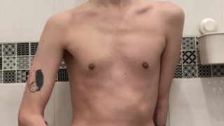 18 year old virgin jerks off in the bathroom and gets a juicy orgasm
