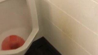 Delivery driver work urinal UPeeS