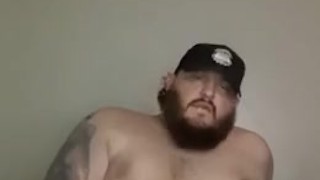 Chubby guy cums