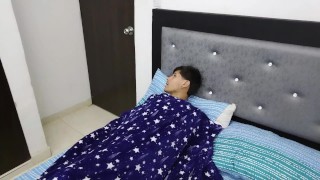 CALIENTE ENFERMERA SE APROVECHA DEL PACIENTE Y LE DA UNA GRAN FOLLADA-highlight